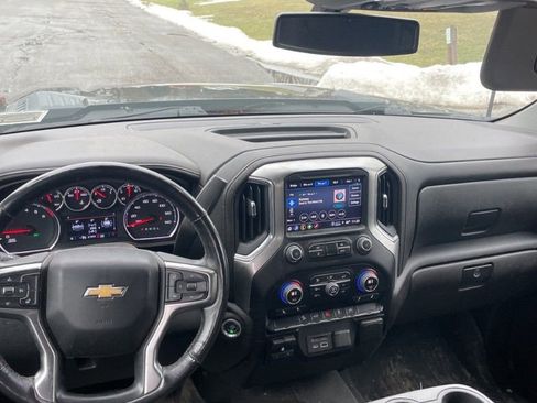 Used 2022 Chevrolet Silverado 2500 LTZ w/ Gooseneck/5TH Wheel Package image 12