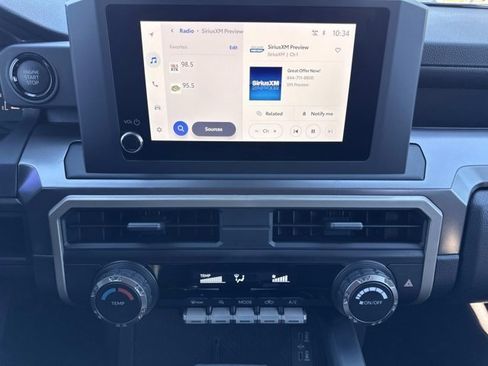 Certified 2025 Toyota Tacoma SR5 image 27