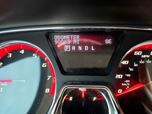 Used 2016 GMC Acadia SLE AWD/4WD image 13