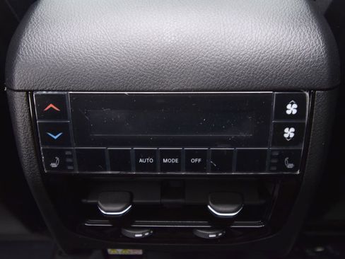 New 2026 Jeep Grand Cherokee L Limited image 40