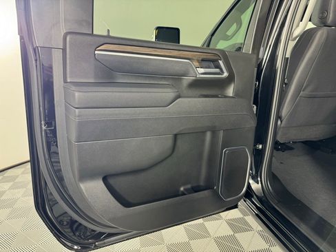 Used 2025 Chevrolet Silverado 2500 LT w/ All Star Edition image 26