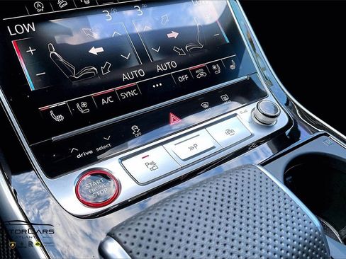 Used 2025 Audi SQ7 Prestige image 29