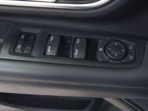 Used 2021 Chevrolet Tahoe Z71 AWD/4WD image 17