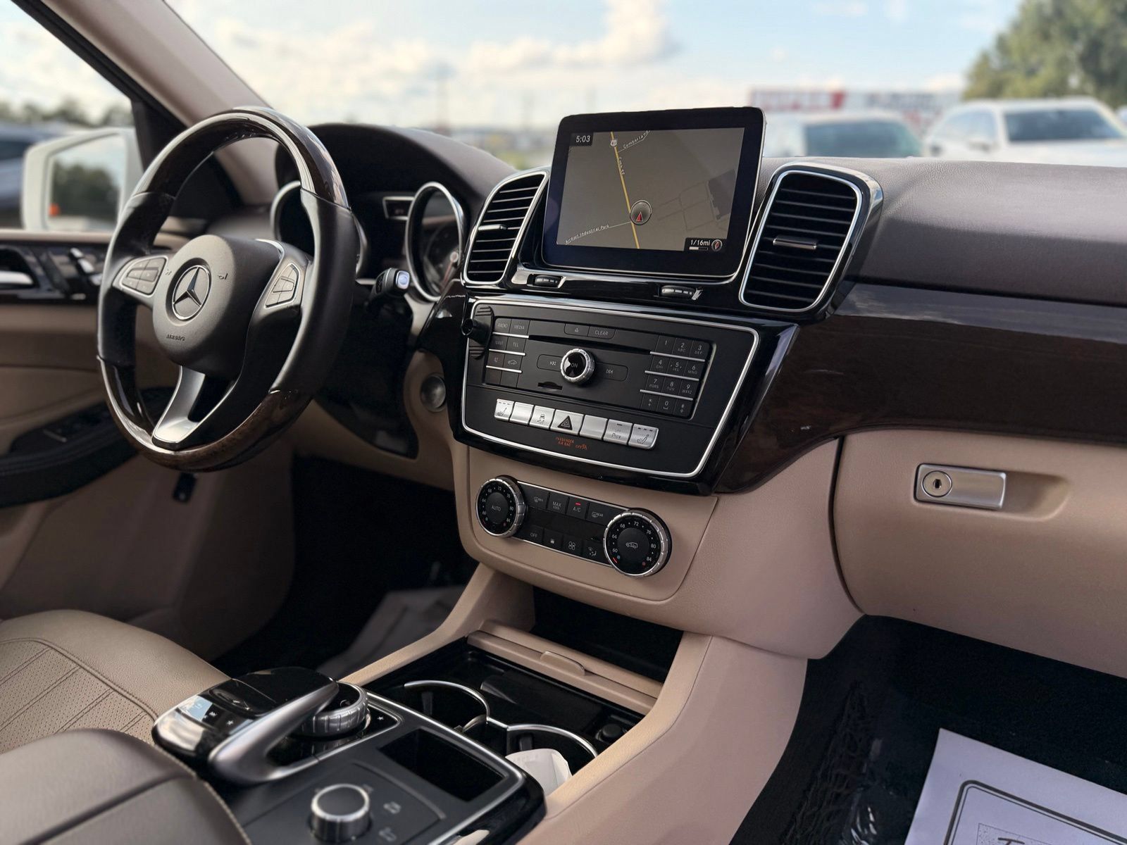 Used 2018 Mercedes-Benz GLE 350 image 38
