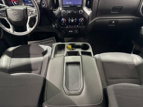 Used 2019 Chevrolet Silverado 1500 RST image 30