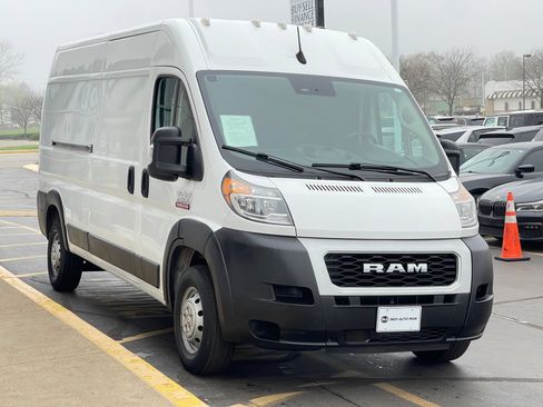 Used 2022 RAM ProMaster 2500 FWD image 2