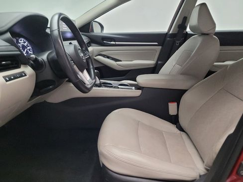 Used 2023 Nissan Altima 2.5 SL FWD image 17
