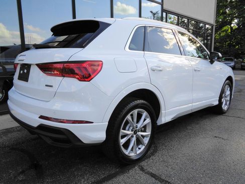 Used 2024 Audi Q3 2.0T Premium AWD/4WD image 5