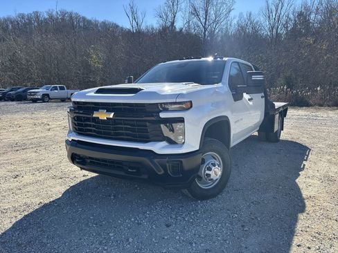 New 2026 Chevrolet Silverado 3500 W/T image 12