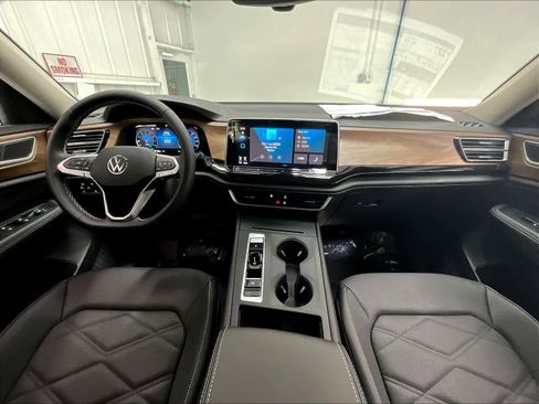 New 2026 Volkswagen Atlas SE AWD/4WD image 5