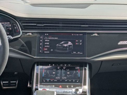 Used 2025 Audi RS Q8 performance AWD/4WD image 15
