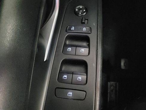 Used 2022 Hyundai Elantra SEL image 27