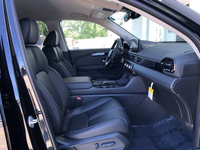 Certified 2025 Honda Pilot EX-L image 11