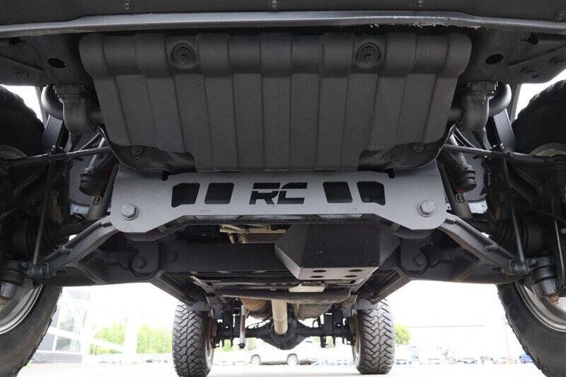 Used 2025 GMC Sierra 3500 AT4 w/ AT4 Premium Plus Package AWD/4WD image 13