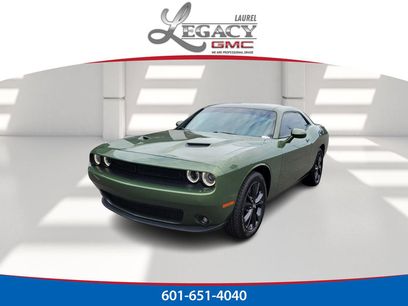 Used 2022 Dodge Challenger SXT w/ Driver Convenience Group