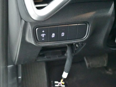 Used 2024 Kia Soul LX w/ Option Group 015 FWD image 14