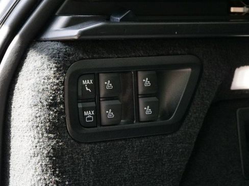 Used 2024 BMW X7 M60i w/ Executive Package AWD/4WD image 51