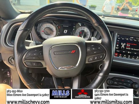 Used 2022 Dodge Challenger R/T Scat Pack RWD image 12