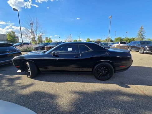 Used 2020 Dodge Challenger GT w/ Plus Package AWD/4WD image 14