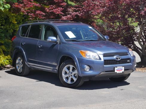 Used 2009 Toyota RAV4 Limited AWD/4WD image 32