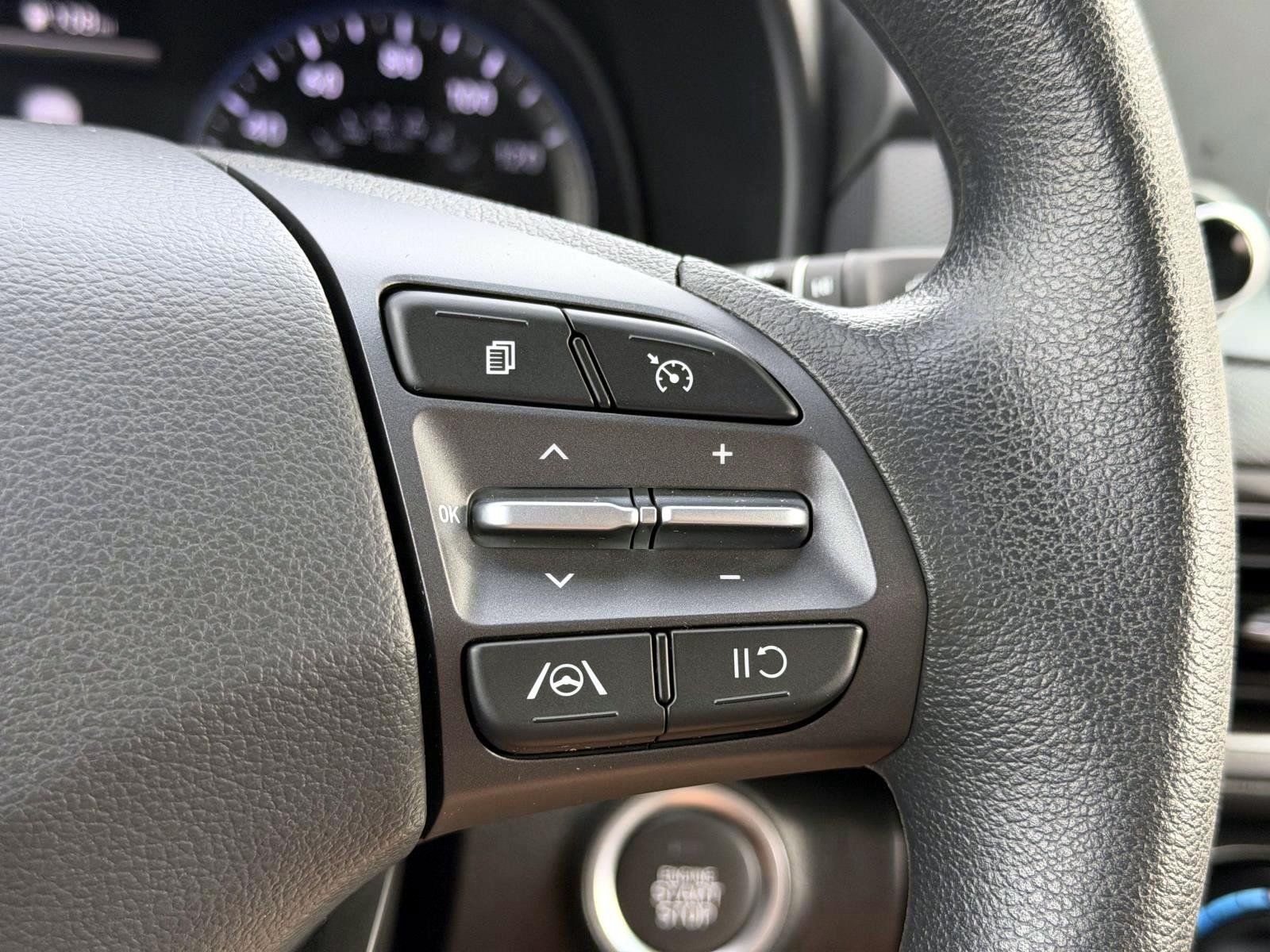 Used 2023 Hyundai Kona SEL w/ Cargo Package AWD/4WD image 23