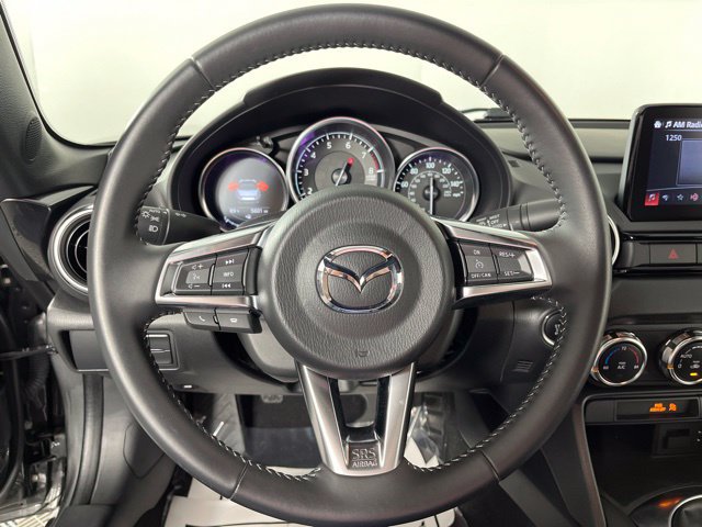 Used 2021 MAZDA MX-5 Miata Grand Touring RWD image 21
