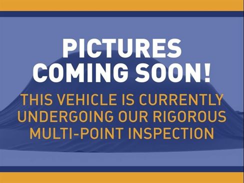 Used 2024 GMC Yukon AT4 w/ AT4 Premium Plus Package AWD/4WD image 2