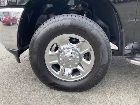 Used 2023 RAM 3500 Tradesman image 23