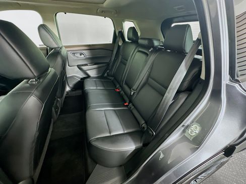 Used 2023 Nissan Rogue SV w/ SV Premium B Package FWD image 27