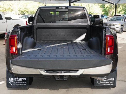New 2026 RAM 3500 Laramie AWD/4WD image 12