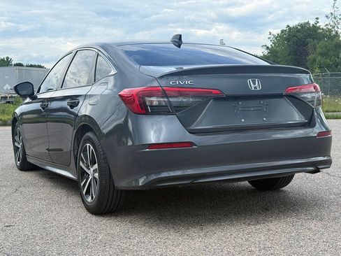 Used 2024 Honda Civic LX image 3