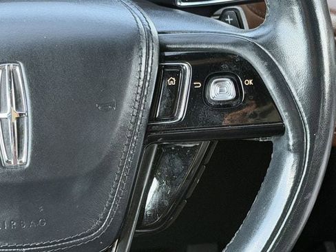 Used 2020 Lincoln Aviator Reserve w/ Equipment Group 201A image 14