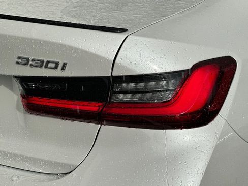 New 2026 BMW 330i Sedan w/ M Sport Package image 30
