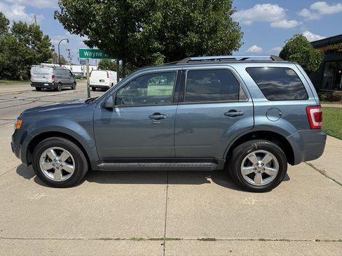 Used 2011 Ford Escape Limited w/ 302A Rapid Spec Order Code AWD/4WD image 8
