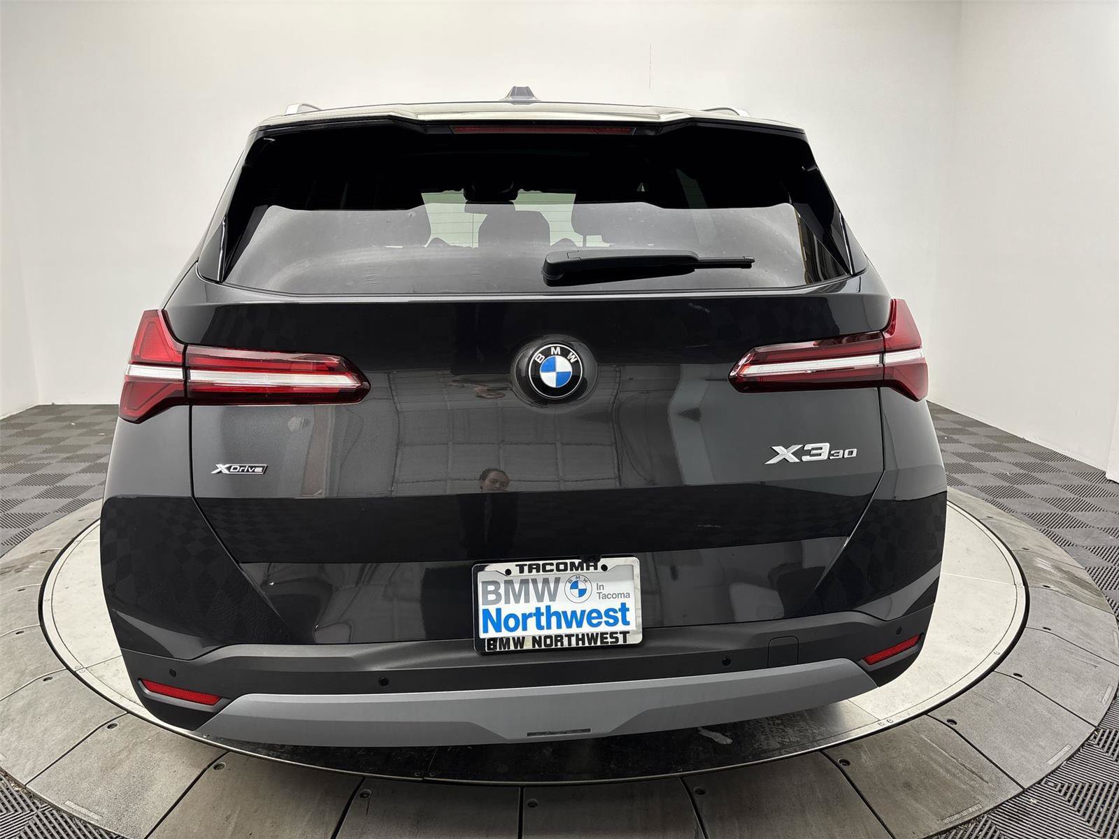 Used 2026 BMW X3 xDrive30i w/ Premium Package AWD/4WD image 15