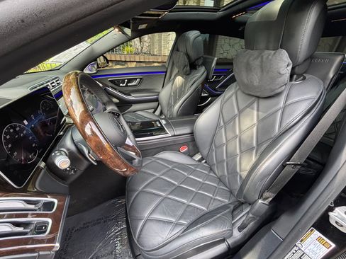 Used 2024 Mercedes-Benz Maybach S 580 4MATIC image 29