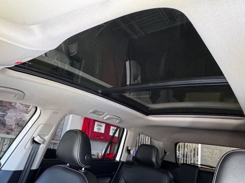 Used 2022 Volkswagen Atlas SE w/ Panoramic Sunroof Package AWD/4WD image 40