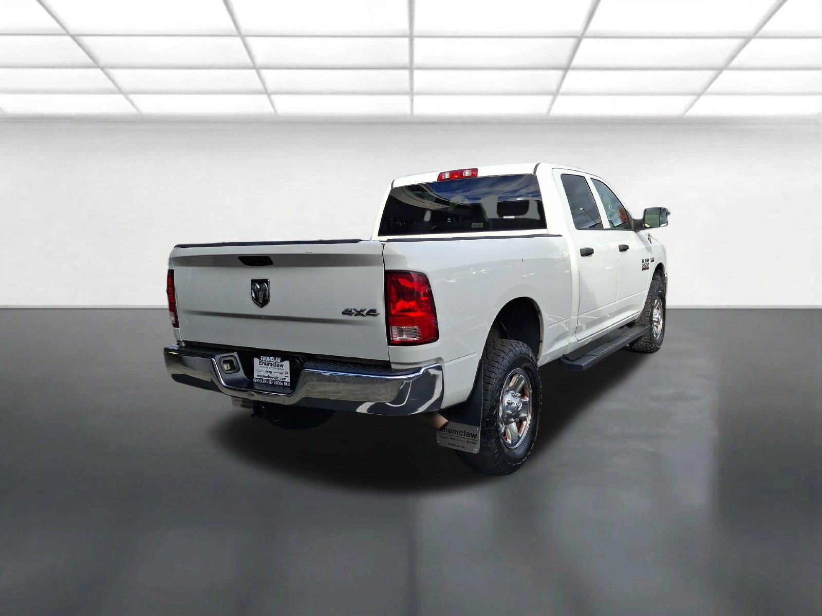 Used 2014 RAM 2500 Tradesman w/ Chrome Appearance Group AWD/4WD image 3
