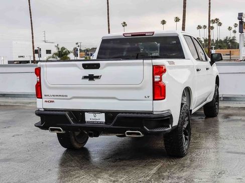 Used 2024 Chevrolet Silverado 1500 LT Trail Boss AWD/4WD image 9