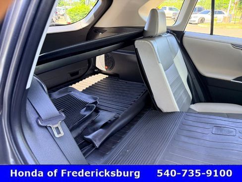 Used 2023 Toyota RAV4 Limited AWD/4WD image 27