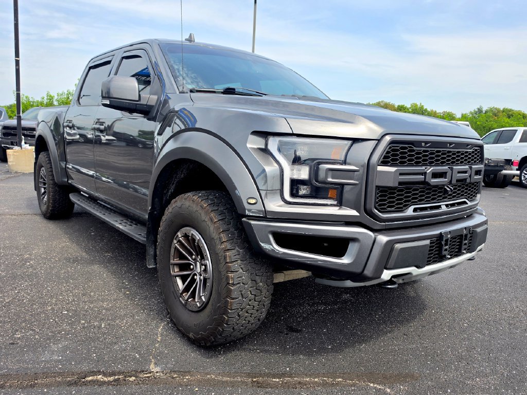 Used 2020 Ford F150 Raptor w/ Equipment Group 802A Luxury AWD/4WD image 12