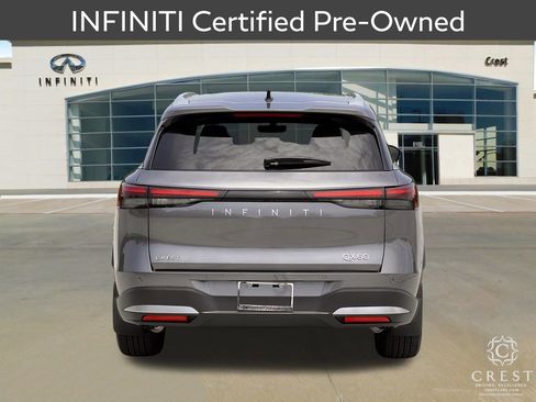 Certified 2026 INFINITI QX60 Luxe w/ Cargo Package FWD image 5