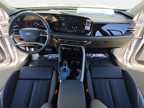New 2025 Audi Q5 Premium Plus image 35