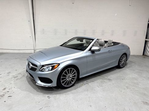 Used 2017 Mercedes-Benz C 300 Cabriolet image 25