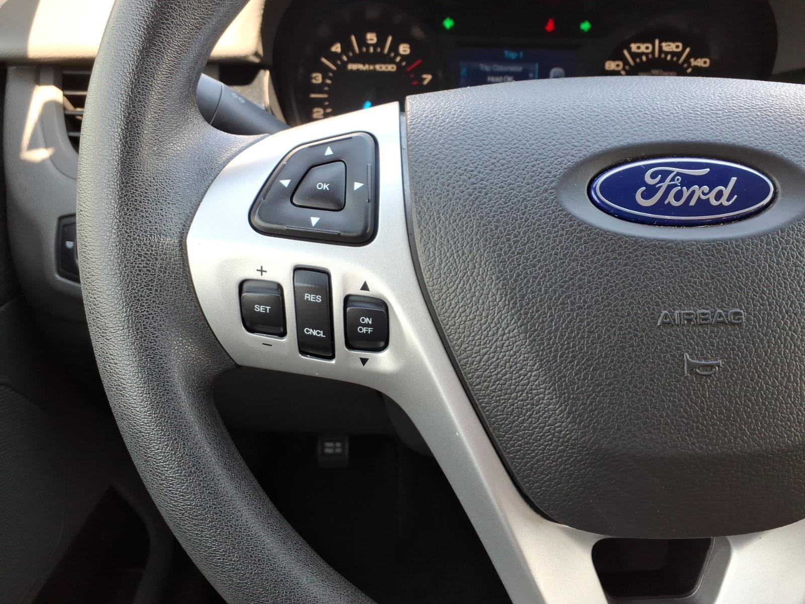 Used 2014 Ford Edge SE w/ Equipment Group 101A FWD image 18