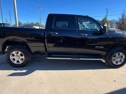 Used 2024 RAM 2500 Big Horn w/ Bed Utility Group image 7