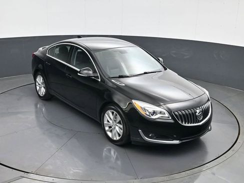 Used 2016 Buick Regal Premium image 15