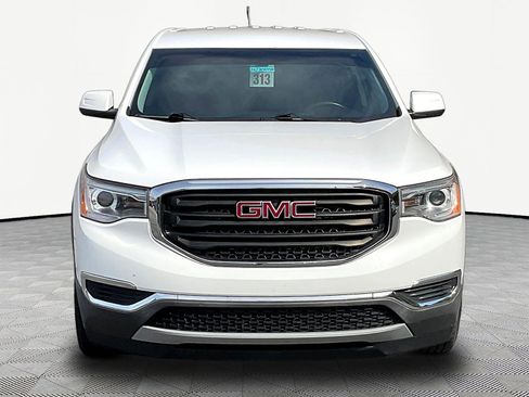 Used 2019 GMC Acadia SLE FWD image 2