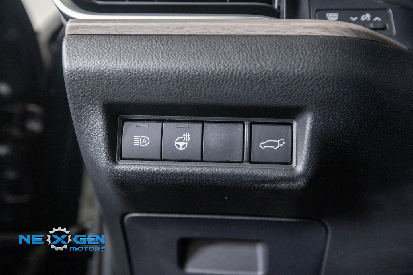 Used 2026 Toyota Grand Highlander AWD image 16