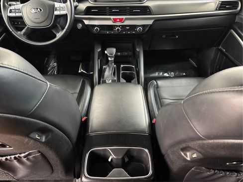 Used 2020 Kia Telluride LX FWD image 22